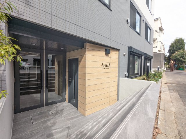 アルティザ上野毛0504号室 エントランス