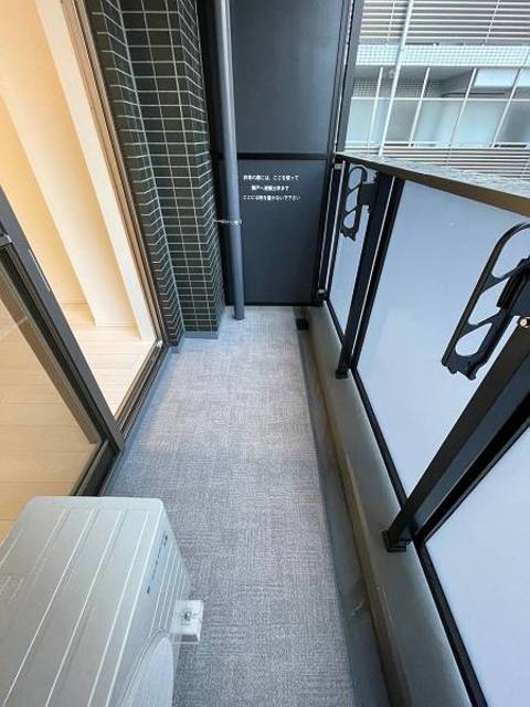 ガーラ・プライム横濱関内4階 落ち着いた時間を過ごせるバルコニーです