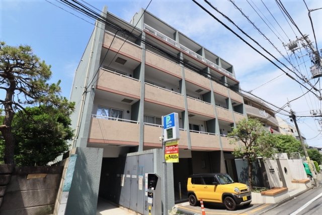 ザ・ハウス中野坂上4階 外観