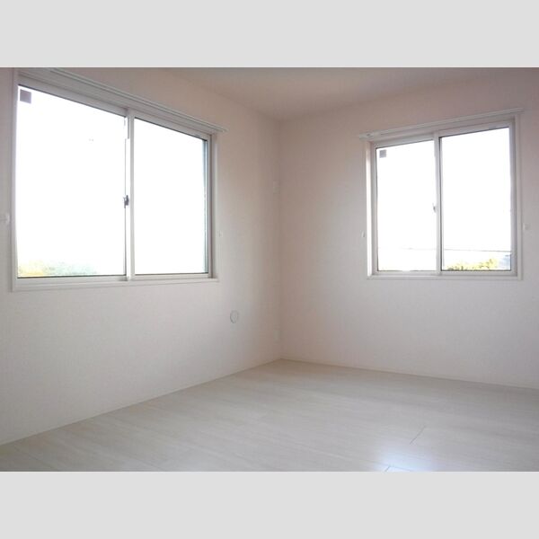 シャトーヒルズ201号室 洋室