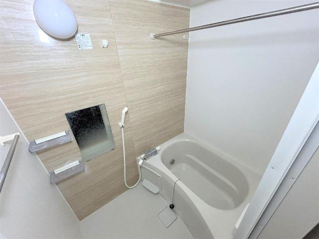 Ｃｈａｔｏｎ Ｂｌａｎｃ201号室 バス