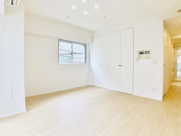 Ｂｒｉｌｌｉａ　ｉｓｔ　白金高輪2階 リビング