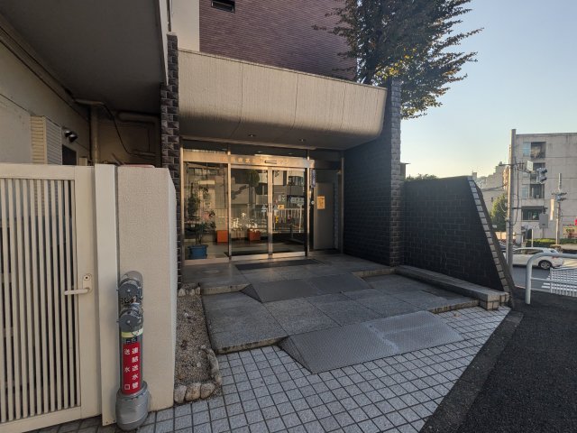 松見坂武蔵野マンション エントランス