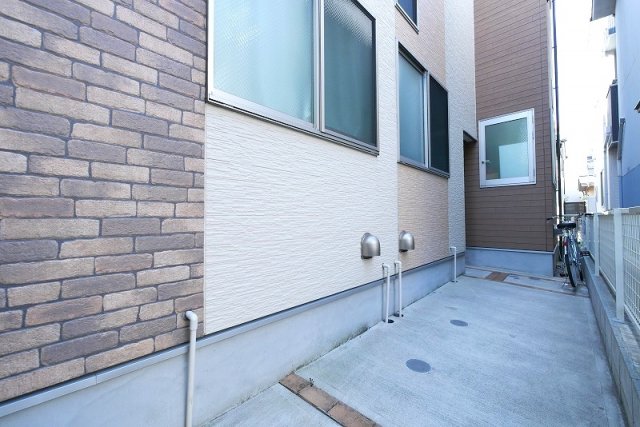 ハーモニーテラス平安町1階 外観