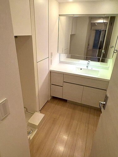 ザ・パークハウス新宿柏木601号室 同建物別部屋の参考画像