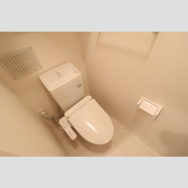 バレンティア301号室 トイレ