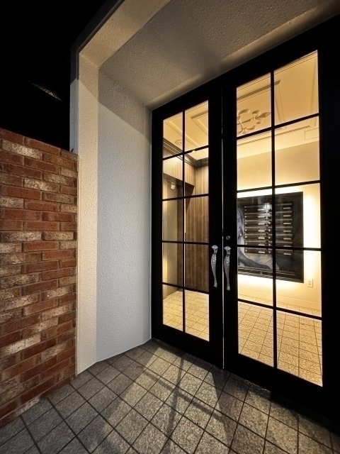 クロムハイツ401号室 エントランス