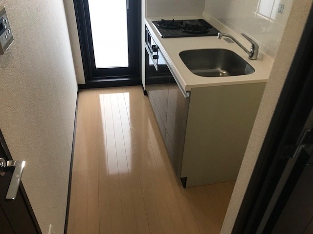 グリアス横浜・ウエストフォルム弐番館 システムキッチン（2口ガスコンロ・グリル付）