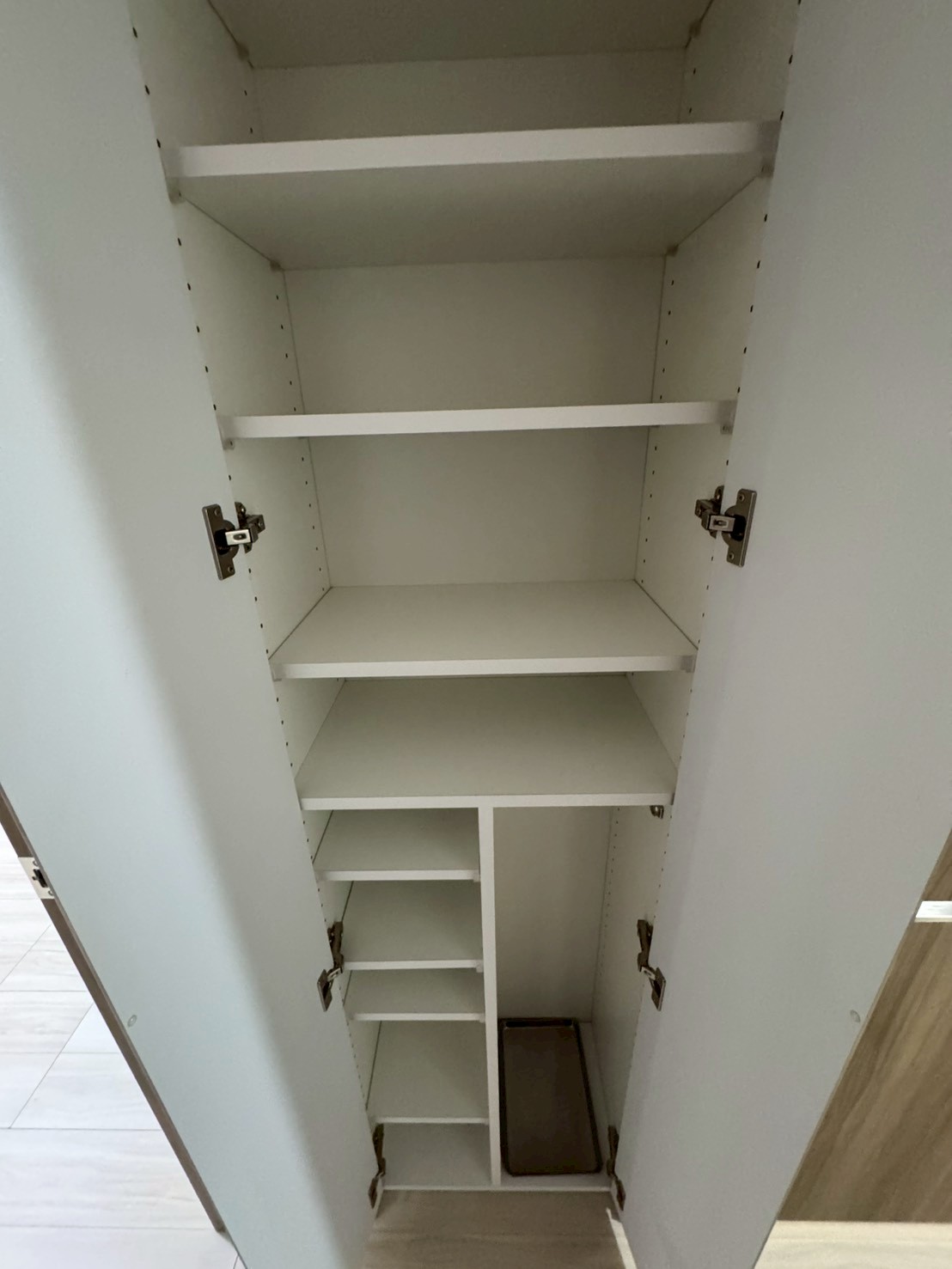 MAXIV西日暮里アレク?リアコート 収納