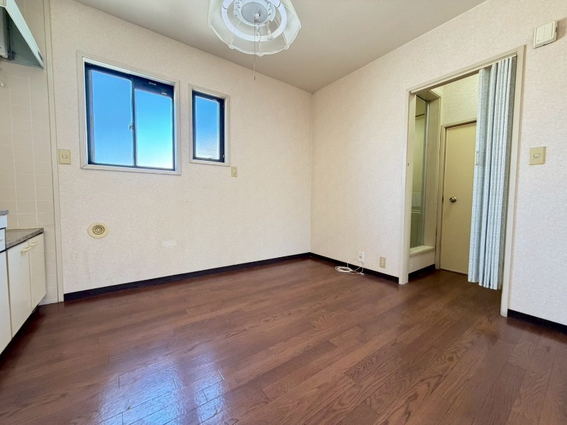 ピアイースト 内観