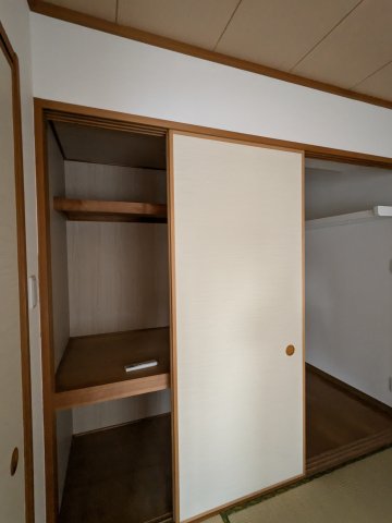 アソシエール溝の口0104号室 収納