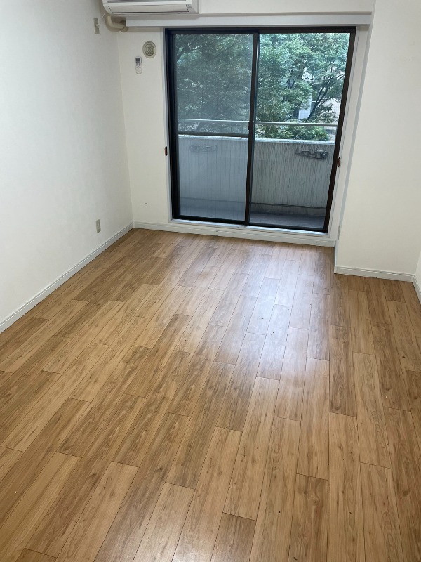 コアロード西新宿 内観