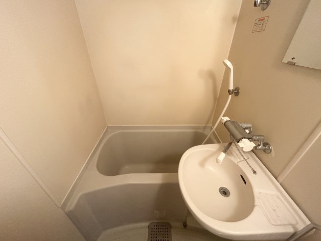 マック所沢コート601号室 同建物別部屋の参考画像