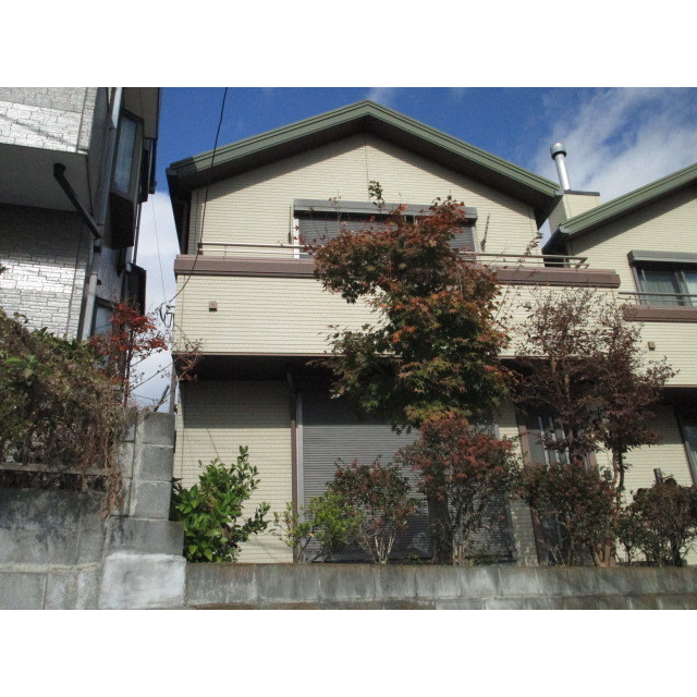 石田シャーウッド貸家の外観画像