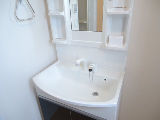 Ｍｉｌｄ　Ｓｐｒｉｎｇｓ（マイルドスプリングス） 洗髪洗面化粧台（イメージ）