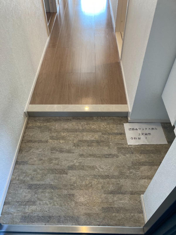 マリンルージュ浦安2階 玄関