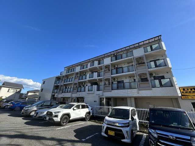 サン・ビーチ美松 外観