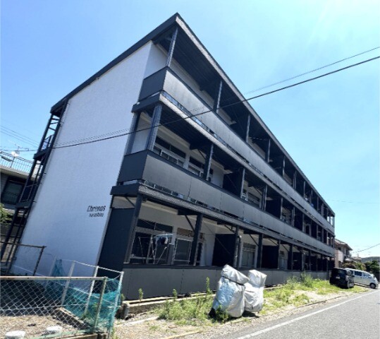 クロノス習志野 外壁塗装済みで綺麗な外観♪