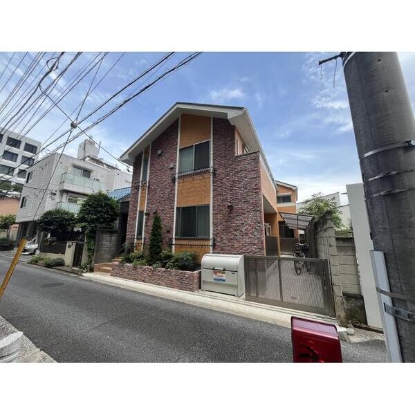 ルーブル三鷹参番館の外観画像