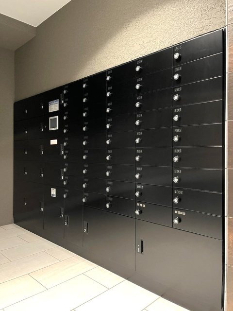 ＣＲＥＶＩＳＴＡ元浅草11階 宅配BOX