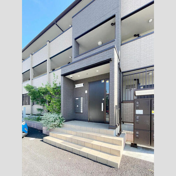 ラフィーネⅡ エントランス