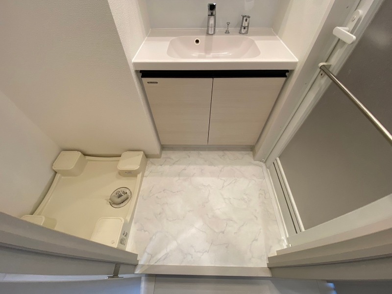 TFレジデンス川崎殿町EAST5階 室内洗濯機置場