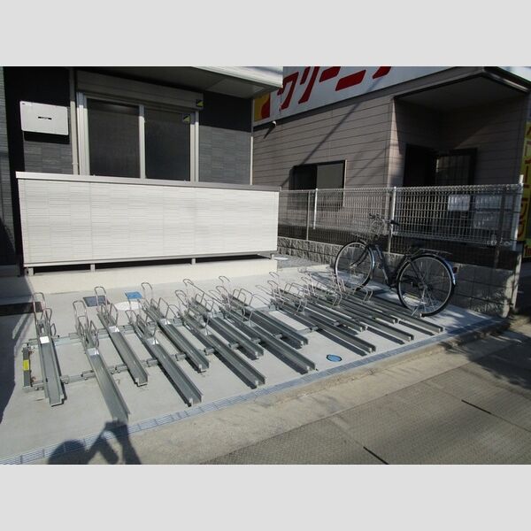 ガルデ妙典301号室 駐輪場