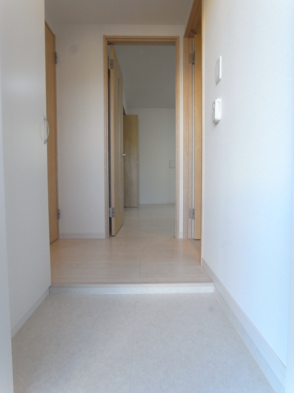 リブリ・アソート 玄関