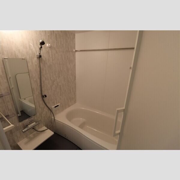 D-KISARIA　EⅠ 浴室