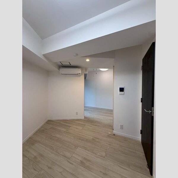 MAXIV ALIVE堀切菖蒲園403号室 リビング