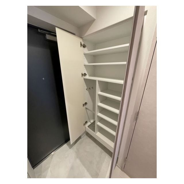 THE GATEHOUSE雑司が谷1301号室 玄関