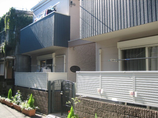 スターツ新井薬師 外観