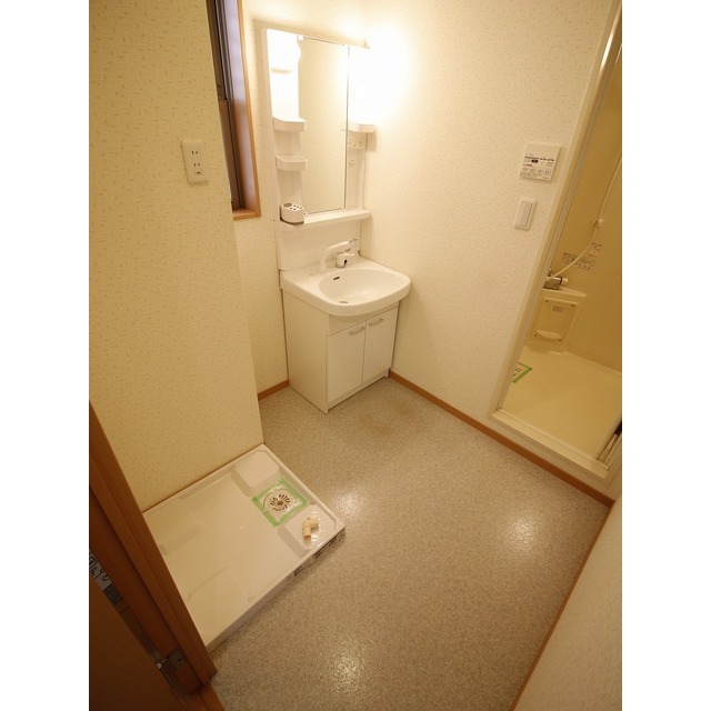 アムール MS103号室 内観