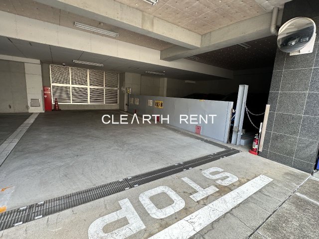 コンシェリア・デュー代々木公園8階 駐車場