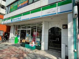 ティモーネ深川 【コンビニエンスストア】ファミリーマート 木場五丁目店まで139ｍ