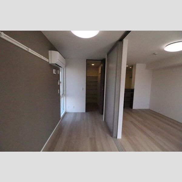 プライムヒル106号室 洋室