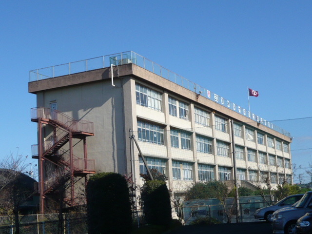 カサベルデポラール0303号室 【小学校】東大和市立第十小学校まで537ｍ