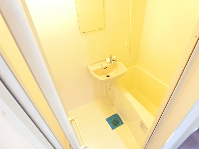 SYNEX HON-KOMAGOME903号室 ※過去退去時のお写真です