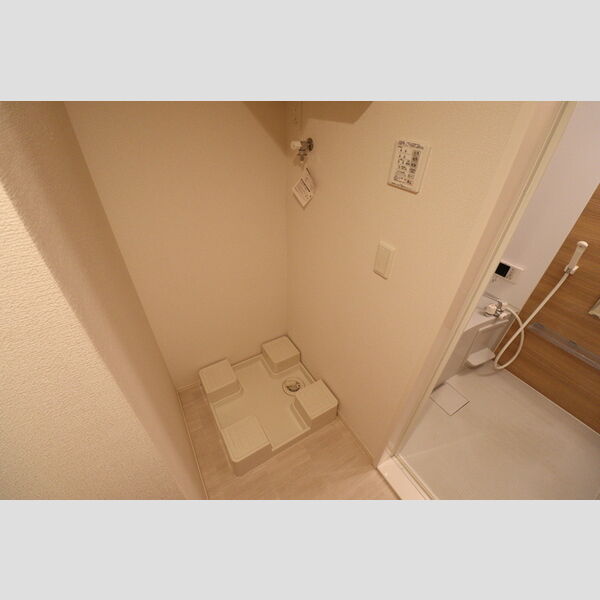 新川崎ヴィラージュA201号室 洗面