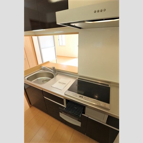 クレシアコート303号室 IHコンロ　グリルも付いてます