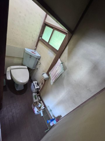 戸塚区小雀町戸建 2階トイレ