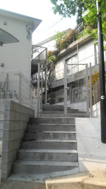 ミニヨン エントランス