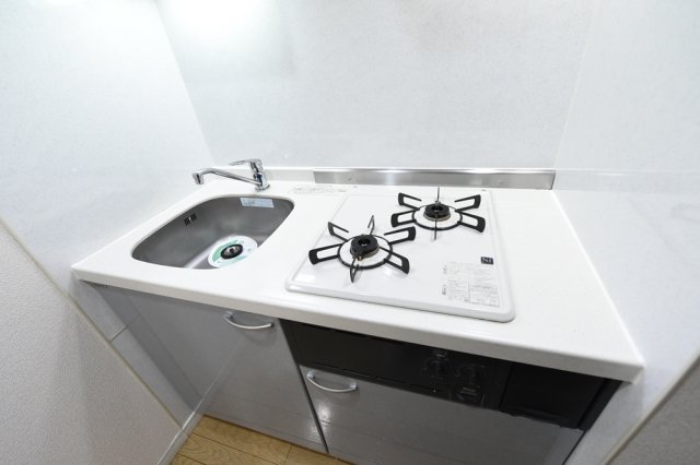 プレール・ドゥーク銀座ＥＡＳＴ システムキッチン（2口ガスコンロ）