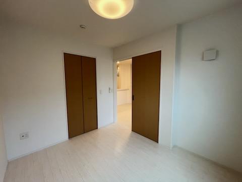 クラブレス　Ⅱ 洋室