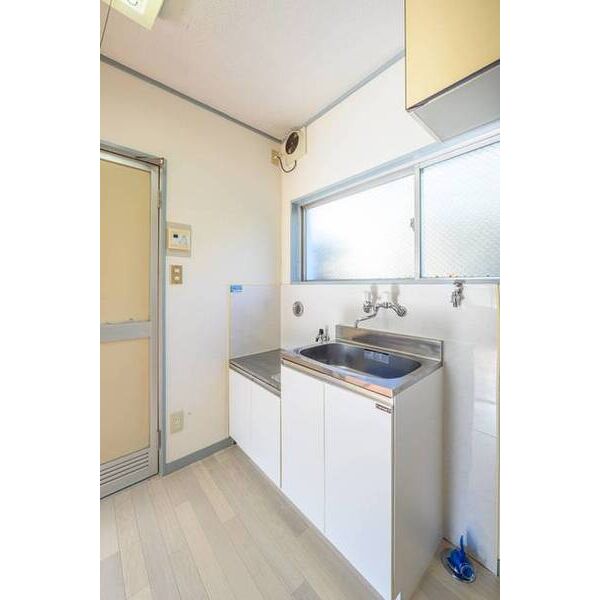 ホワイトハウスⅡ0105号室 キッチン