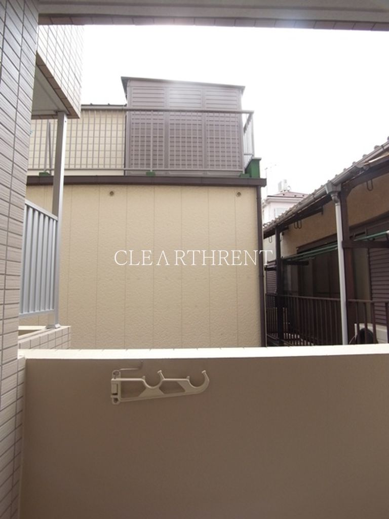 コンシェリア文京根津203号室 物干し金物付き