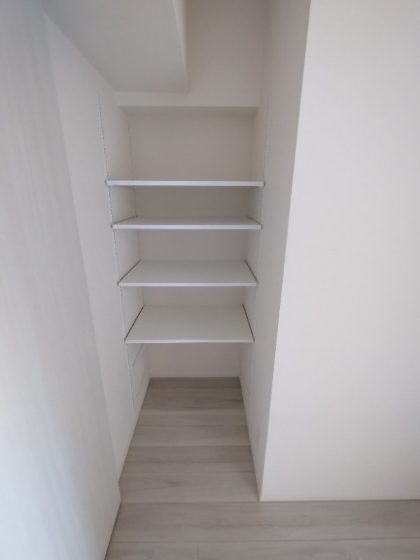 クレイシアIDZ上野4階 収納