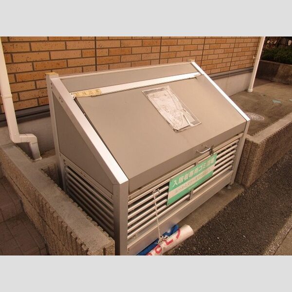 フィオーリ ゴミストッカー