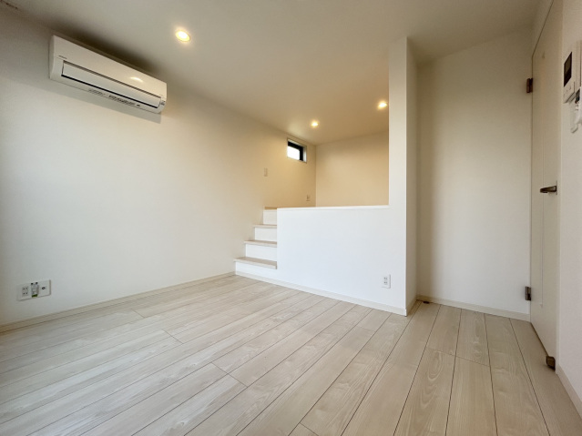 ＣＢ大宮カルム リビング