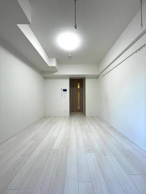 ガーラ・プライム横濱関内4階 広くて明るい寝室